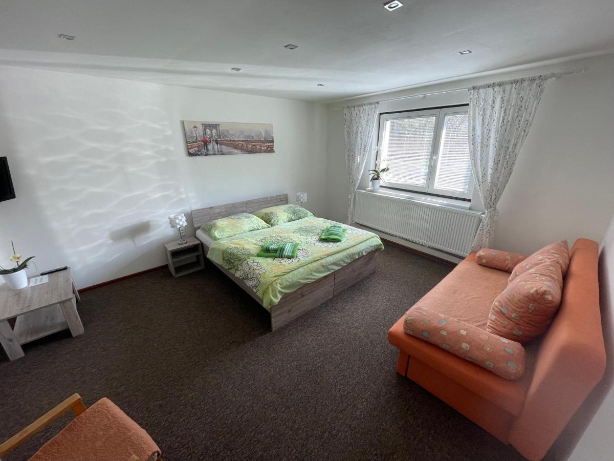 Apartmany Pri Zvonici Oravsky Podzamok Buitenkant foto